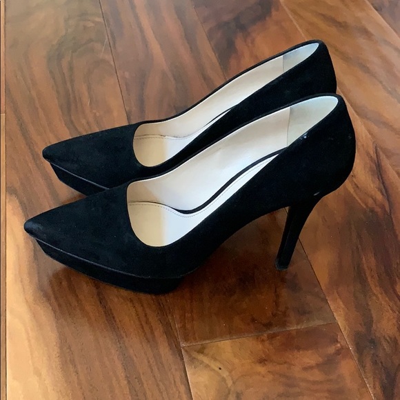 Prada Black Pumps - Picture 3 of 10